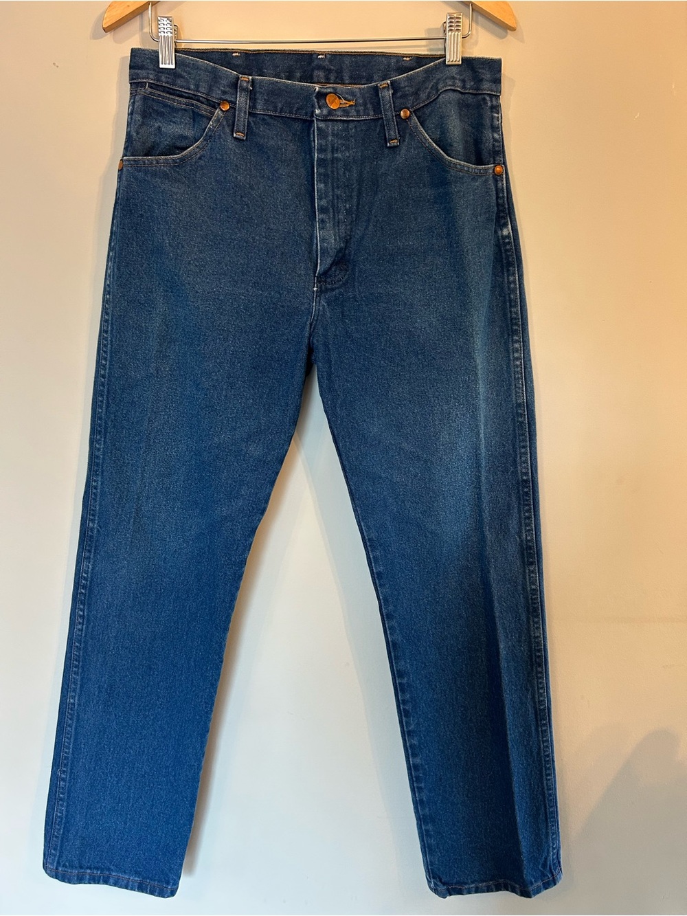 Wrangler Men's Country Cowboy Straight Leg Dark Blue Wash Denim Jeans size 32
